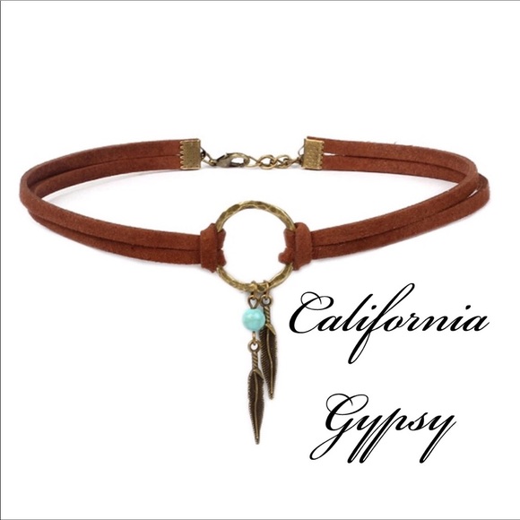 Boho suede feather statement choker🌈 - Picture 2 of 6